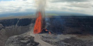 Magnitude 6 earthquake shakes the Big Island of Hawaii Kilauea volcano on the Big Island of Hawaii during activity