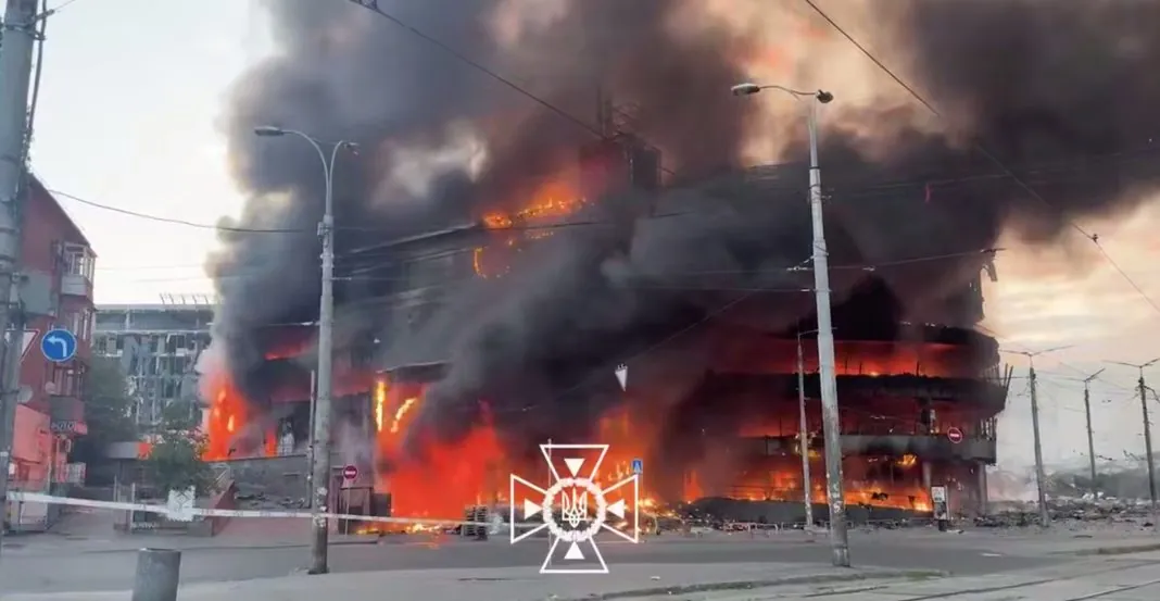 Screenshot_1 Руйнування у Києві після ракетного удару