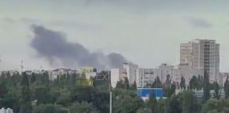 Дрони та ракети атакували військові об’єкти в РФ і Криму Вогонь і дим над промисловими та військовими об’єктами після ударів дронів і ракет Storm Shadow.