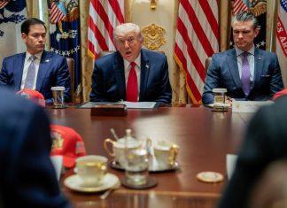 США та Іран досягли домовленості про продовження перемир’я Дональд Трамп під час пресконференції в Білому домі