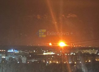 Атака дронів у Волгограді: пожежа на НПЗ «Лукойл» Пожежа на території Волгоградського нафтопереробного заводу «Лукойл» після атаки дронів.