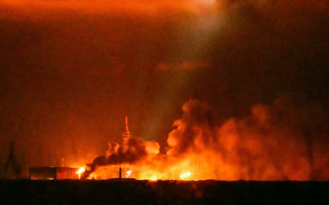 Screenshot_1 Ракета New Glenn вибухнула під час наземного тесту на космодромі Cape Canaveral у Флориді.