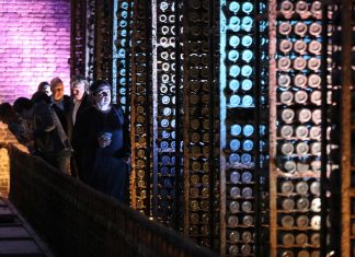 Грузія відкриває винний сховок Сталіна та готує колекцію до аукціону Винна колекція Йосипа Сталіна в Тбілісі з пляшками французьких та грузинських вин.