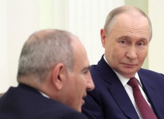 Кремль посилює тиск на вибори у Вірменії Прем’єр Вірменії Пашинян під час зустрічі з Путіним.