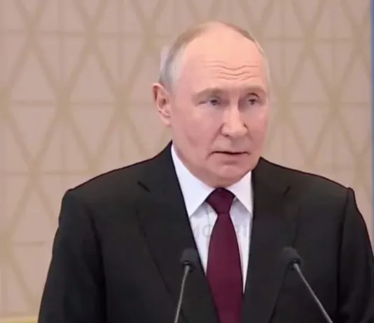 Володимир Путін на пресконференції коментує удар дрона по Румунії