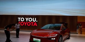 Toyota прогнозує зниження прибутку через війну