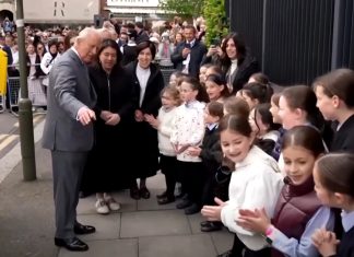 King Charles in the Jewish district of London