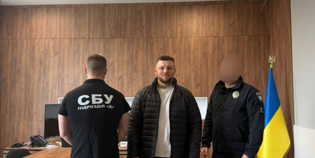 in the Uzhhorod shopping and entertainment centre Searches in Uzhhorod shopping centre by police and SBU