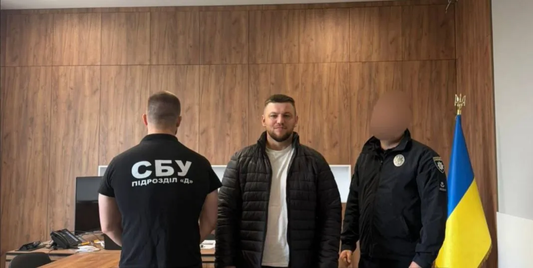 в Ужгородському ТЦК Обшуки в Ужгородському ТЦК, поліція та СБУ