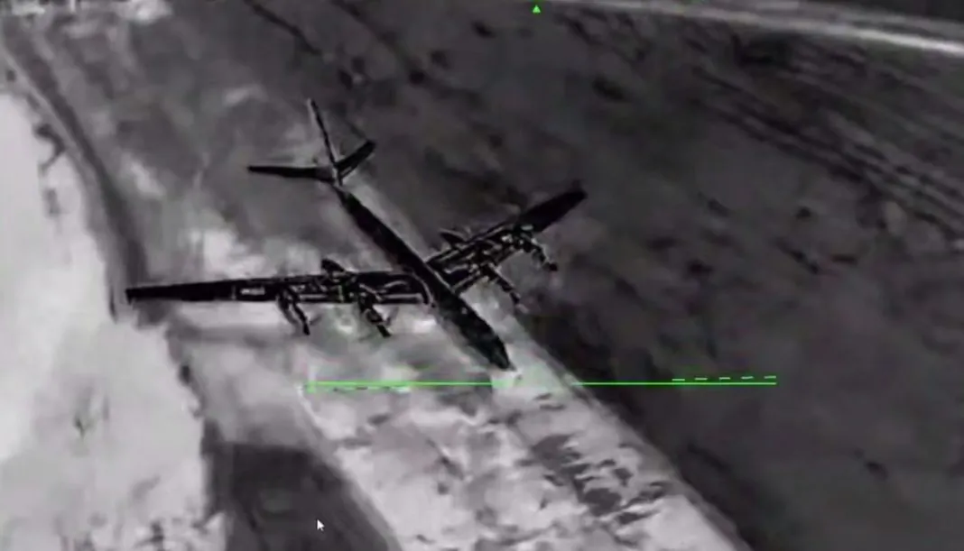 Безпілотники СБС у Таганрозі знищили два літаки Ту-142