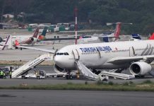 Літак Turkish Airlines загорівся під час посадки Пожежа на борту літака Turkish Airlines