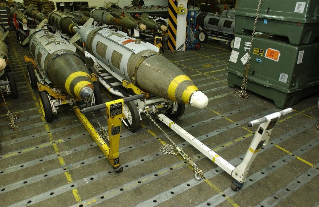 США схвалили продаж керованих бомб Україні