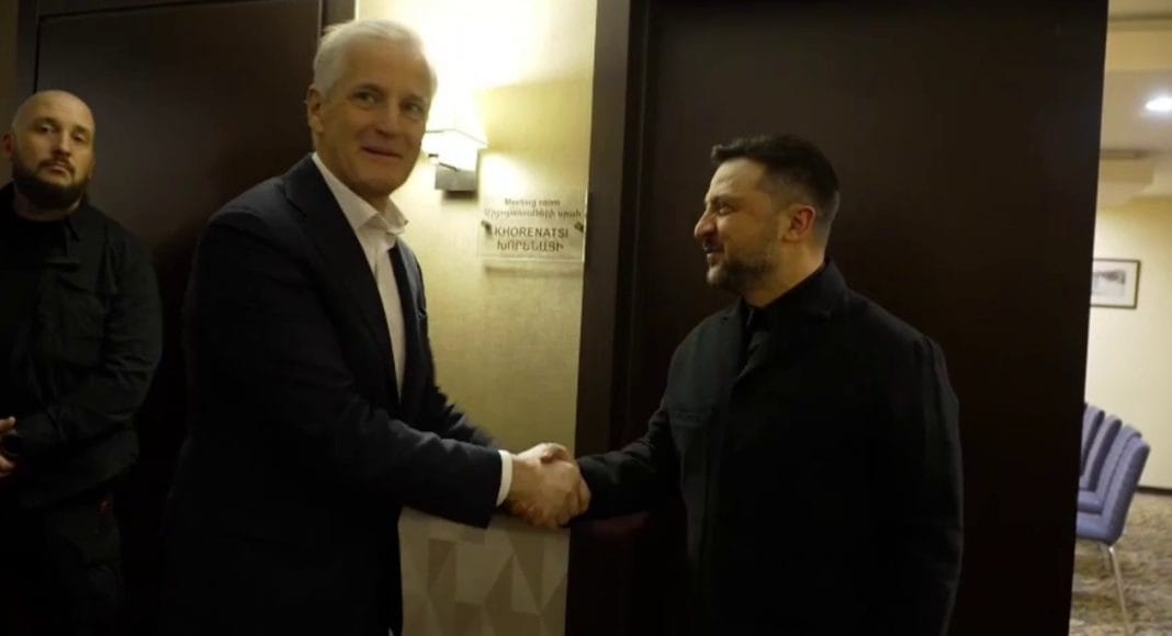 Zelenskyy and the Norwegian Prime Minister in Yerevan