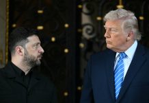 Президент Володимир Зеленський під час зустрічі з Трампом