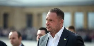 Адвокат Єрмака про підозру та плівки Міндіча