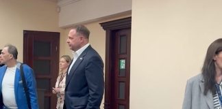 Єрмак після суду коментує ситуацію