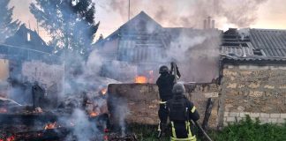 Shelling of Dnipropetrovs'k region, damaged houses