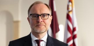 Російський РЕБ і падіння дронів: у Латвії гучна відставка міністра Відставка міністра оборони Латвії