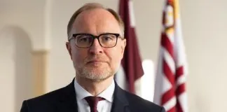 Російський РЕБ і падіння дронів: у Латвії гучна відставка міністра Відставка міністра оборони Латвії