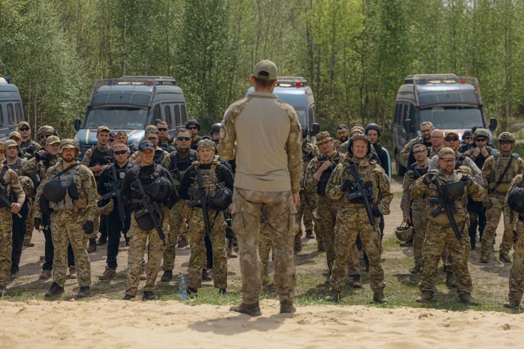 інтенсивний вишкіл патрульних поліції на полігоні