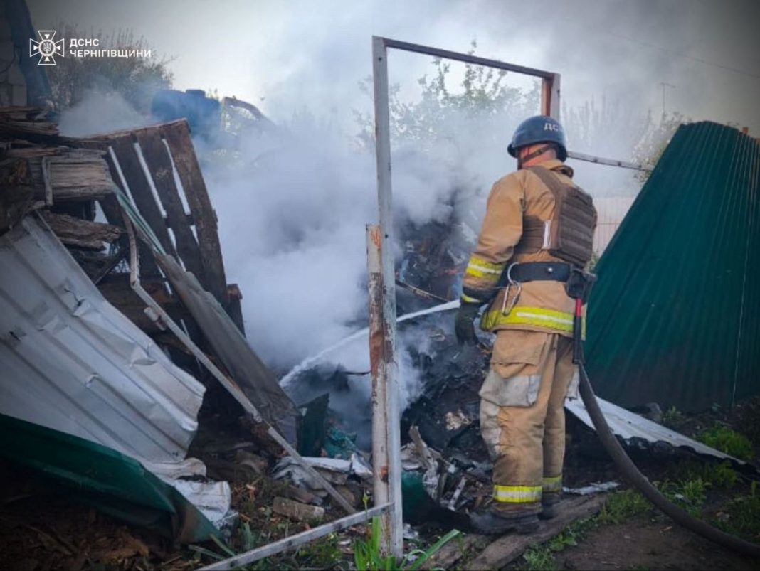 photo_2026-05-12_09-11-43 Fire after drone attack in Chernihiv region