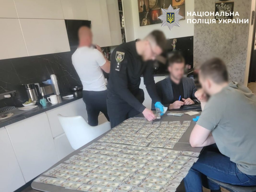 Поліція Київщини викрила розтрату на генераторах