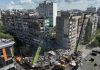 Зруйнований будинок після російського обстрілу