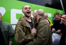 205 українських захисників повернулися з полону РФ Обмін військовополоненими Україна Росія