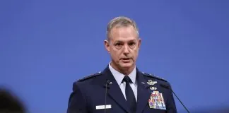 НАТО спростувало заяви РФ про дрони через Балтію Генерал НАТО спростовує звинувачення РФ