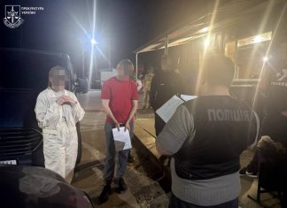 В Одесі розкрили схему шахрайства з використанням ШІ та call-центрів, що націлювалася на Правоохоронці з викритої шахрайської організації в Одесі, яка ошукувала іноземців через технології ШІ