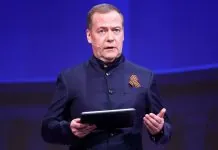 Медведєв після атаки дрона на Румунію пригрозив Європі Медведєв пригрозив Європі війною
