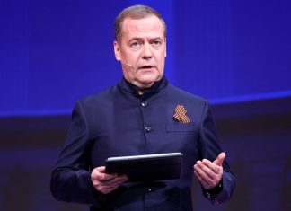 Медведєв після атаки дрона на Румунію пригрозив Європі Медведєв пригрозив Європі війною