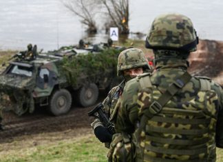 Військова техніка США у Польщі