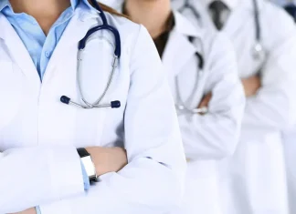 Cancellation of licences of Ukrainian doctors in Poland