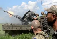 Київ і Вашингтон ведуть переговори про поетапне замороження конфлікту уздовж лінії фронту Солдати ЗСУ на лінії фронту