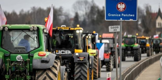 Polish farmers during a protest against imports of Ukrainian agricultural products and the conditions of Ukraine's accession to the European Union