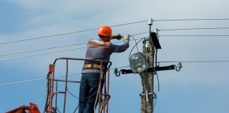 Масована атака РФ спричинила пошкодження енергетичних об’єктів України Пошкоджена енергетична інфраструктура після нічної атаки в Києві