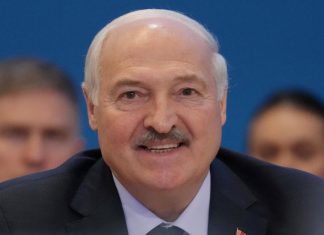 Лукашенко відкинув ідею участі білоруських військових у війні в Україні Олександр Лукашенко під час виступу
