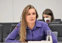 Міністерство оборони презентує старт масштабної реформи сектору оборони членкиня Комітету Верховної Ради з питань нацбезпеки Соломія Бобровська