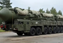 РФ попередила США про удар «Орєшніком» з бойовим зарядом: загроза 11-14 червня Ракетний комплекс «Орєшнік» на тягачі