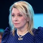 Захарова у своєму стилі відреагувала на пограбування збірної Англії в США