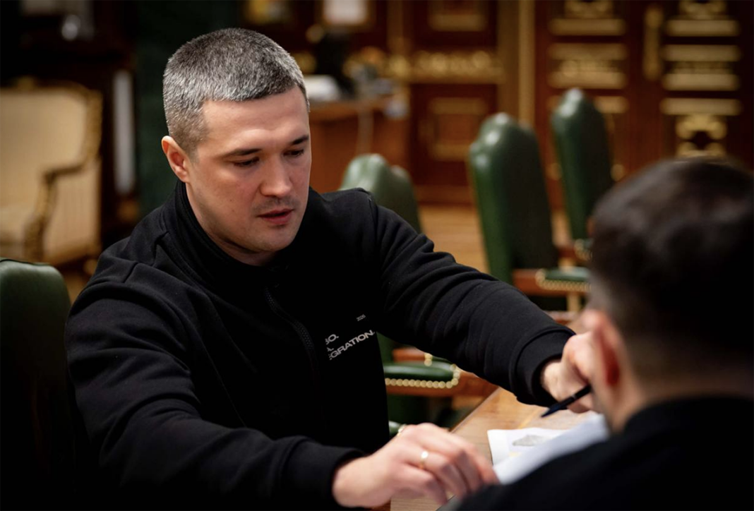 347683143106773 Mikhail Fedorov on the new contract system