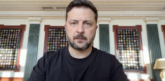 Президент України Володимир Зеленський під час звернення до народу.