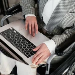 Remote work during the war: what professions earn up to UAH 150 thousand