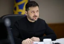 Зеленський попереджає про небезпеку з Білорусі для України Зеленський на пресконференції обговорює загрози з Білорусі