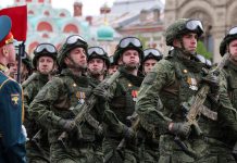 The shortage of «cannon fodder»: the Kremlin’s financial extravagance is no longer saving the front line Russian soldiers during a military parade in Moscow, against a backdrop of difficulties in recruiting new contract soldiers for the Russian Armed Forces.