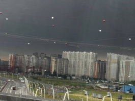 Україна посилила далекобійні санкції: Москва відчула наслідки Чорний дим над Москвою після атки