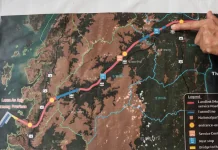 Схема маршруту проєкту Land Bridge у Таїланді, який має з'єднати порти на узбережжях Сіамської затоки та Андаманського моря.