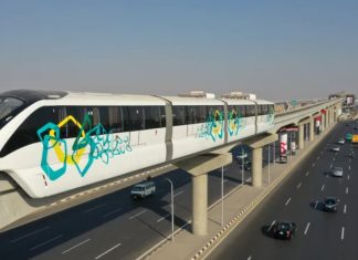 Train through the desert: Egypt launches the world's longest unmanned monorail Cairo unmanned monorail on a desert flyover