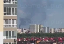 Дрони атакували Тюменський НПЗ на відстані понад 2000 км від України Тюменський нафтопереробний завод після атаки дронів.